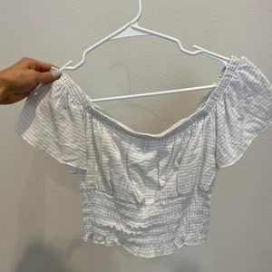 Forever21 crop - never worn. Size small